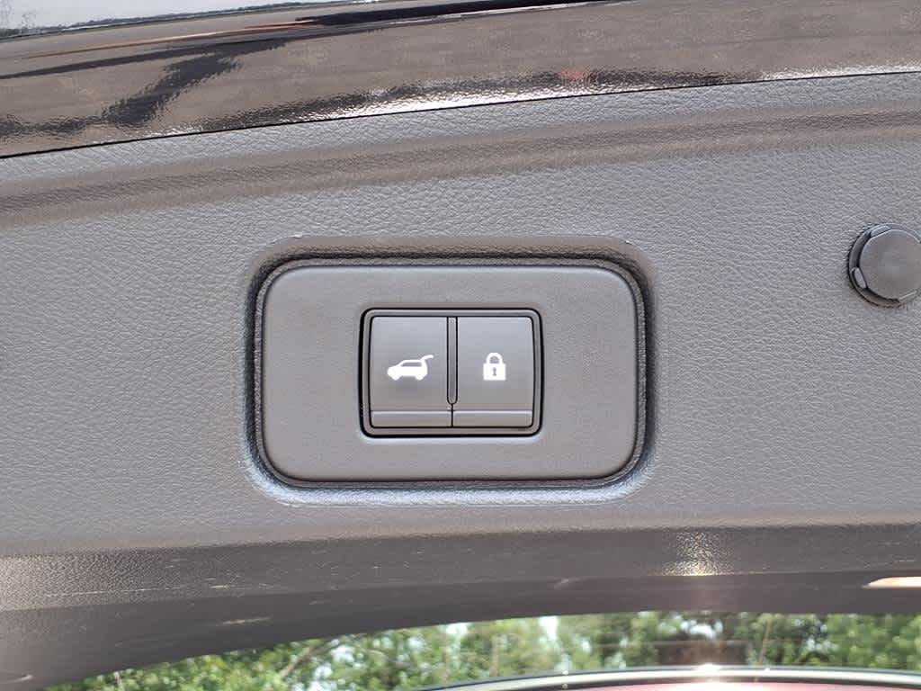 2023 Nissan Pathfinder SL photo 5