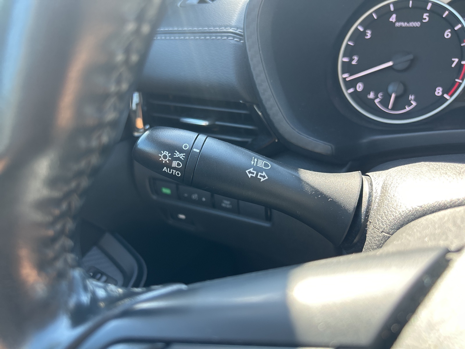 2021 Nissan Sentra SV photo 25