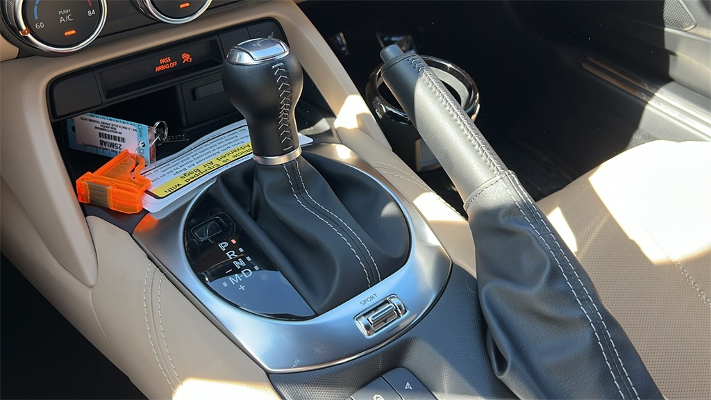 2025 Mazda MX-5 Miata Miata Grand Touring photo 18