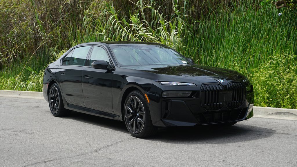 2025 Bmw 760i 760i xDrive photo 2