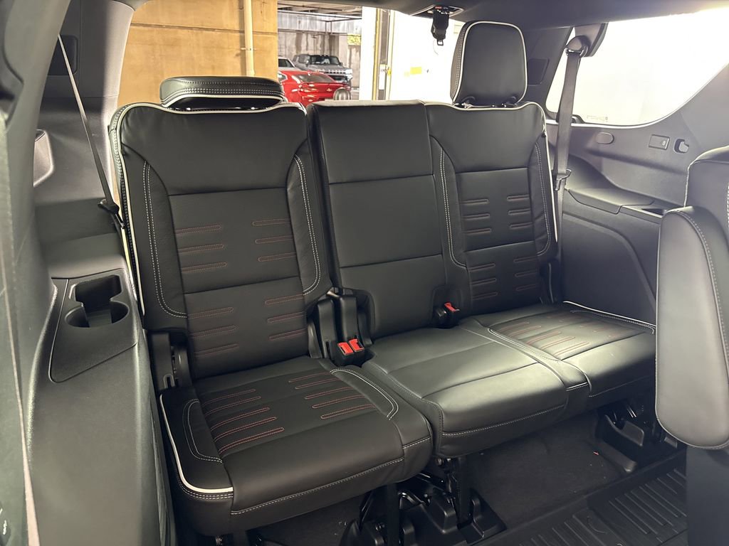 2025 Gmc Yukon AT4 Ultimate photo 15
