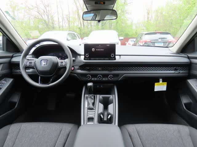 2025 Honda Accord LX photo 15