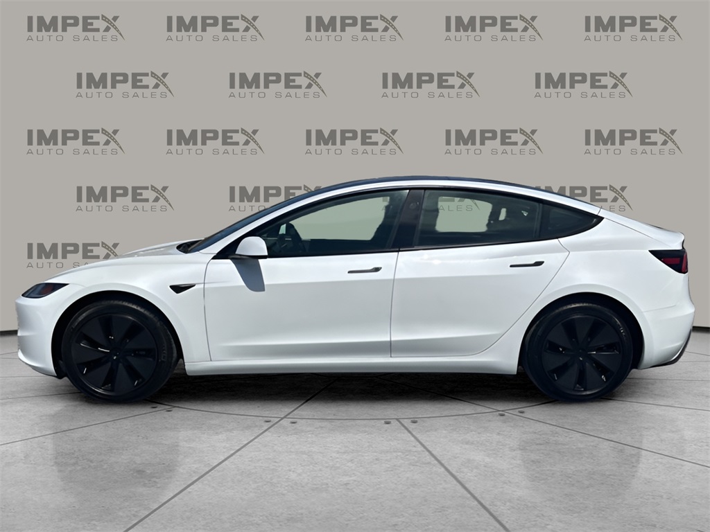 2025 Tesla Model 3 Long Range photo 2