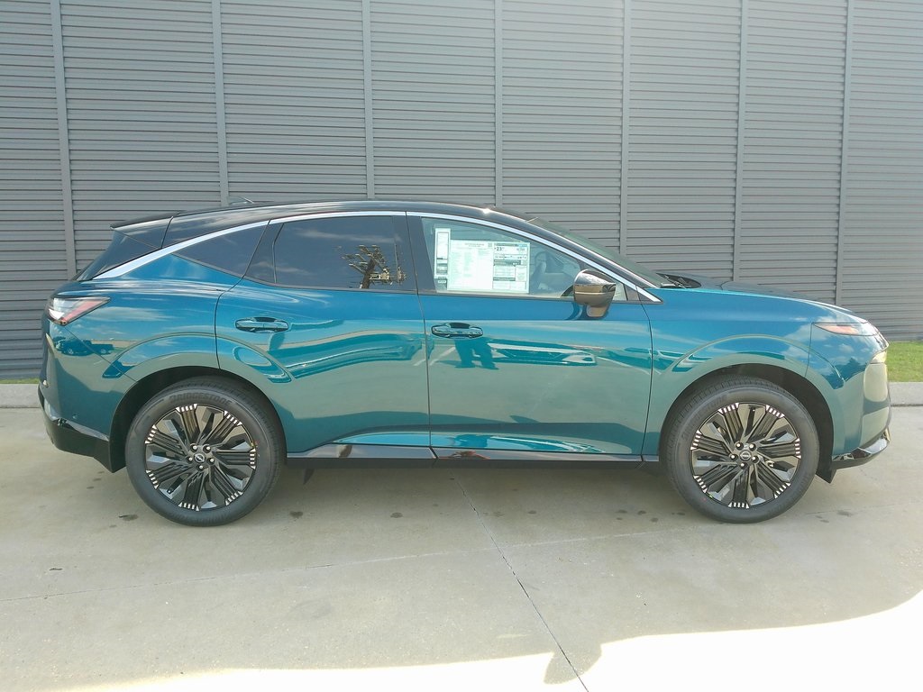 2025 Nissan Murano Platinum photo 2