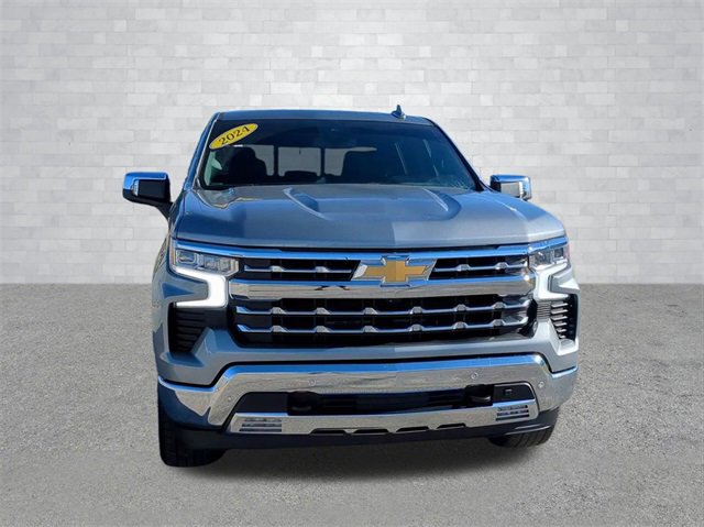2024 Chevrolet Silverado 1500 LTZ photo 3