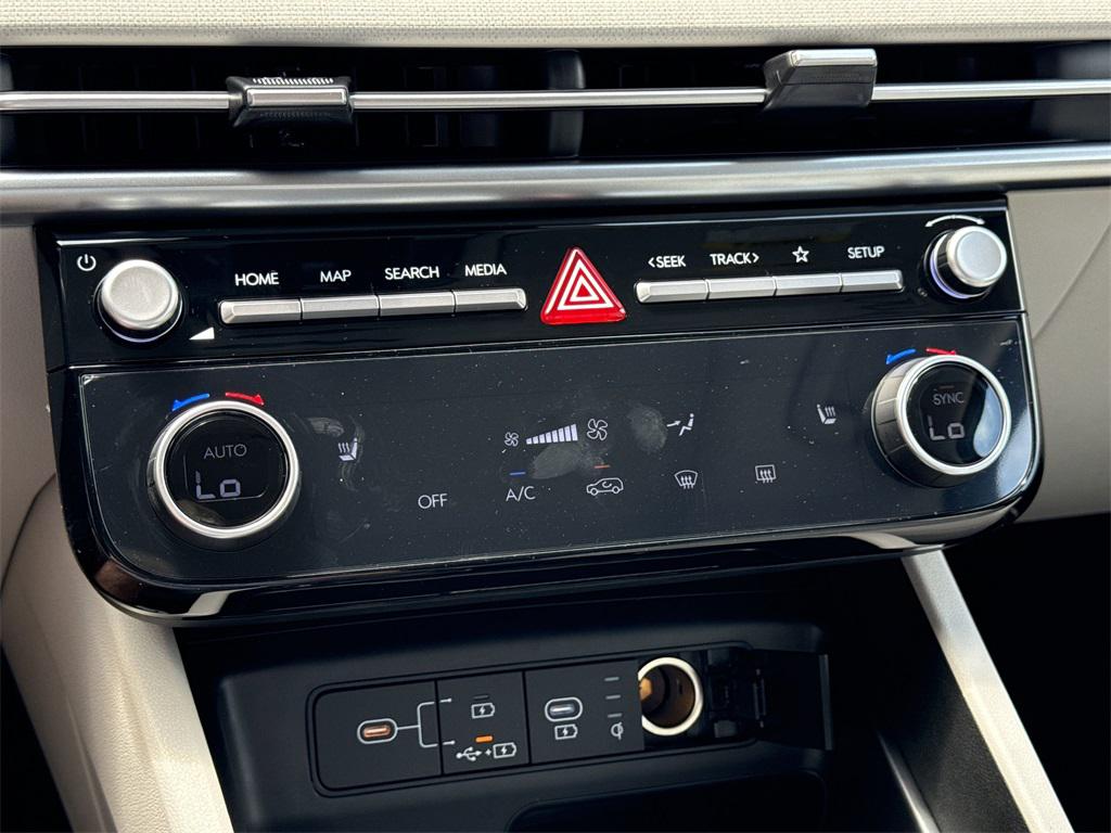 2025 Hyundai Tucson SEL Convenience photo 20