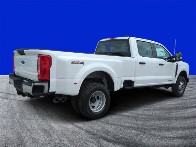 2026 Ford F-350 XL photo 2