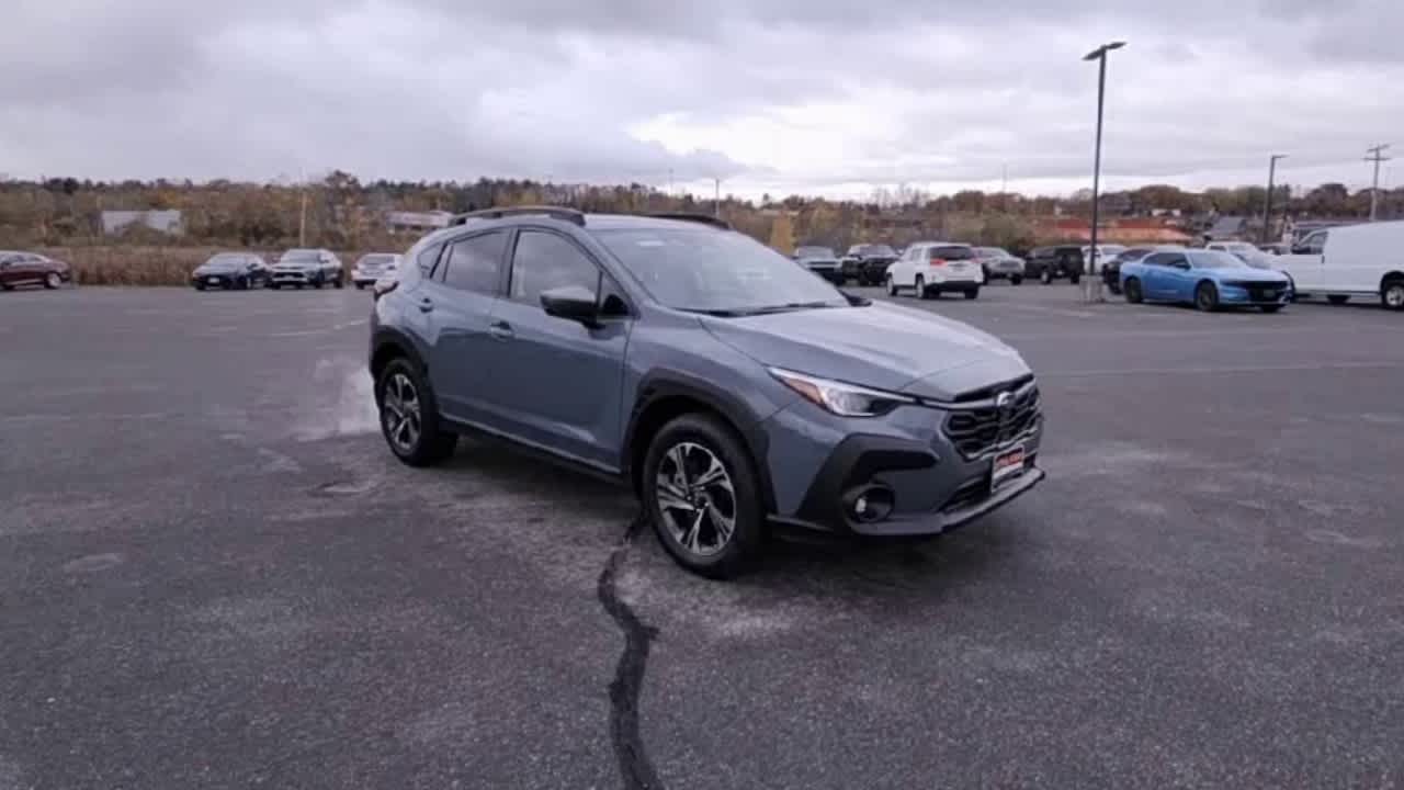 2024 Subaru Crosstrek Premium photo 3