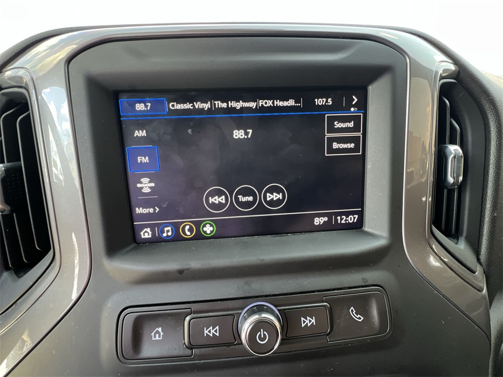 2023 Chevrolet Silverado 1500 Custom photo 21