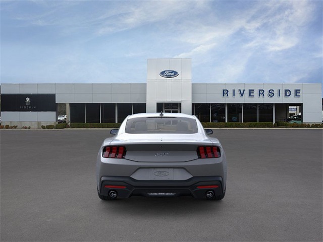 2025 Ford Mustang GT Premium photo 5