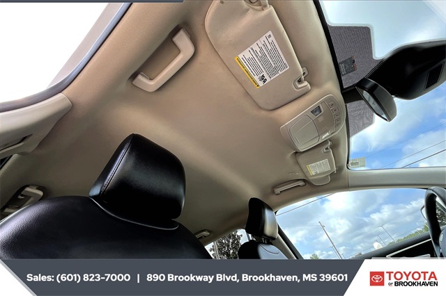 2023 Ford Edge SEL photo 15