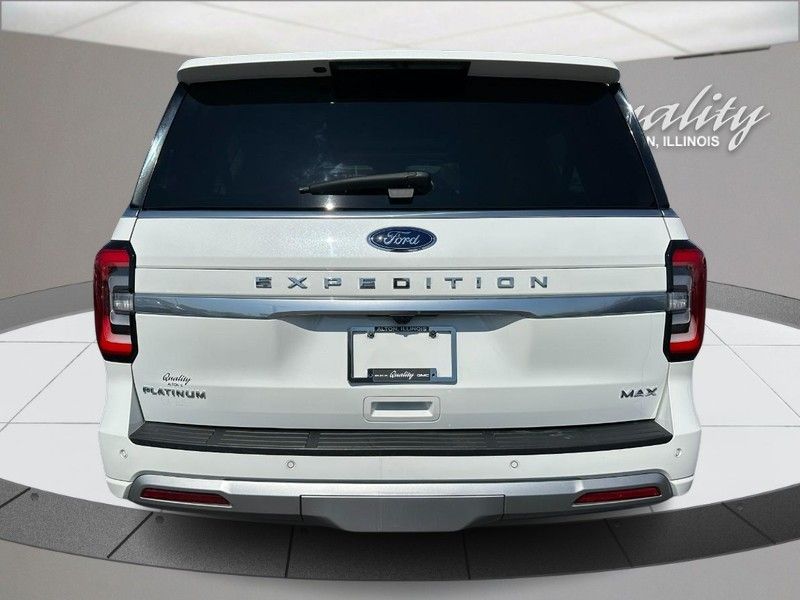 2023 Ford Expedition MAX Platinum photo 3