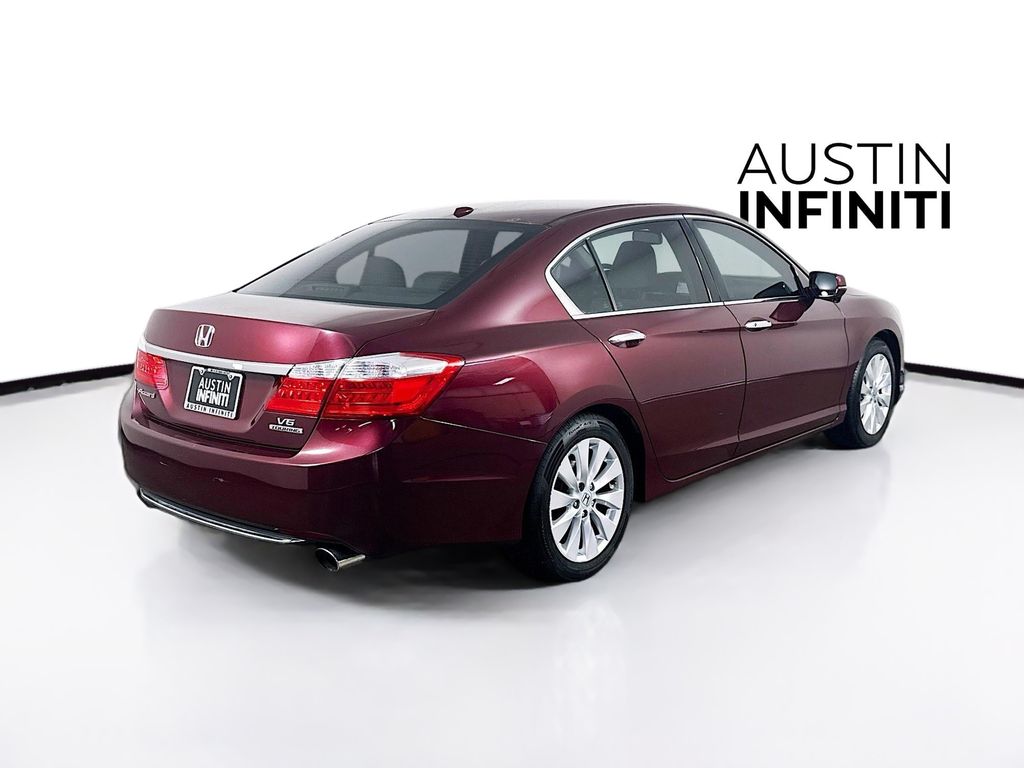 2013 Honda Accord Touring photo 7