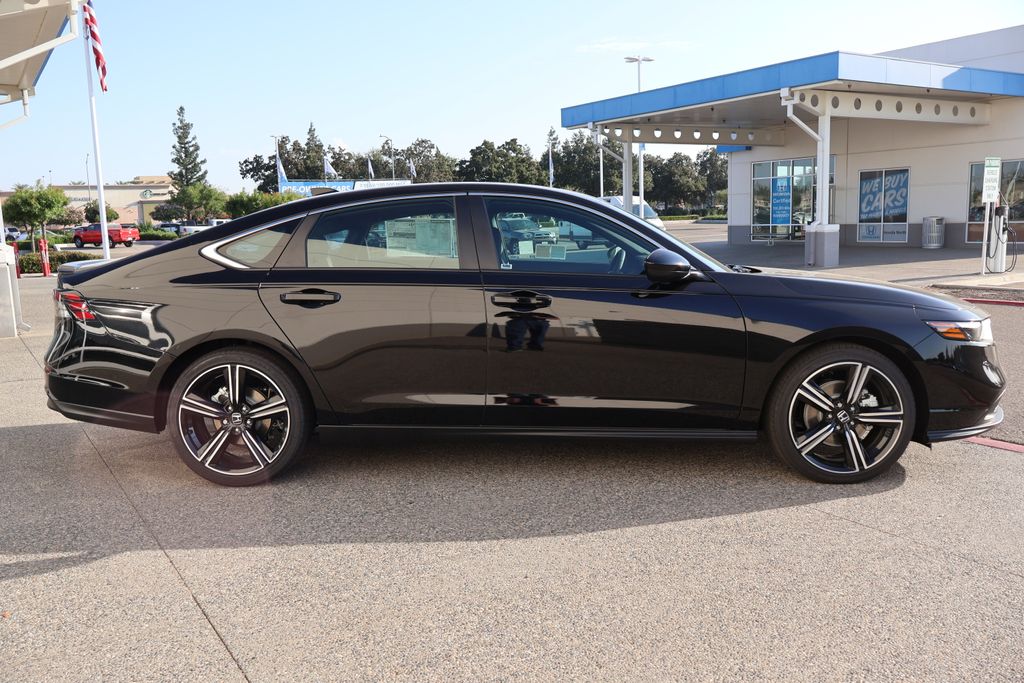 2025 Honda Accord Hybrid Sport photo 4