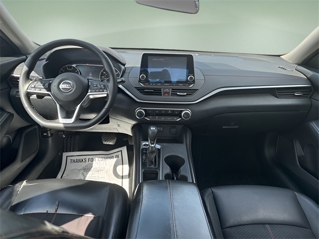 2020 Nissan Altima 2.5 SR photo 10