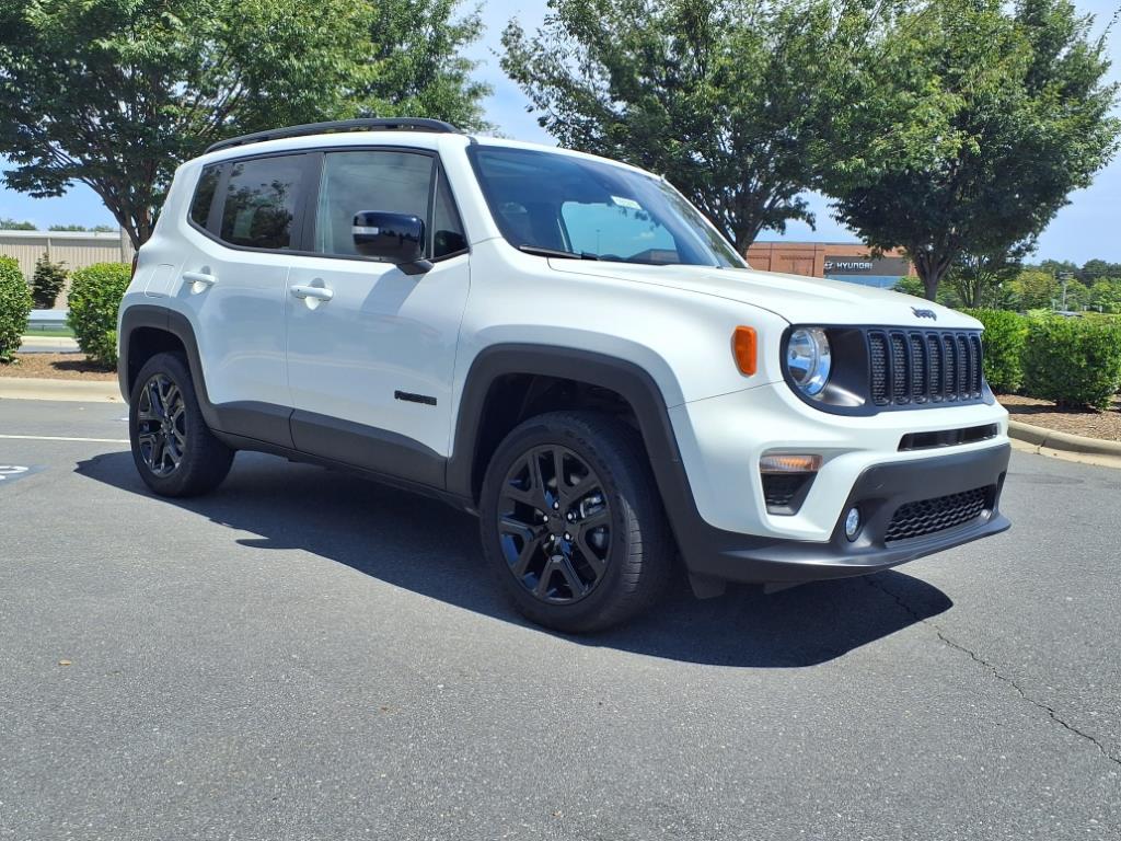 2023 Jeep Renegade Altitude photo 4