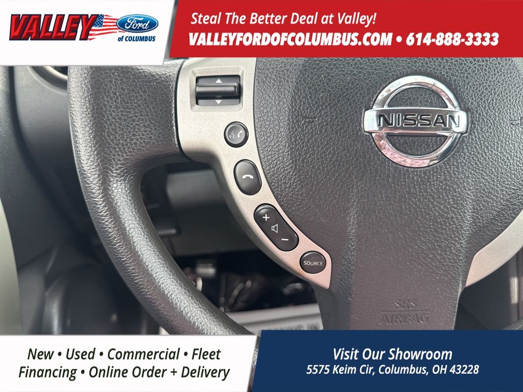 2014 Nissan Rogue Select S photo 13