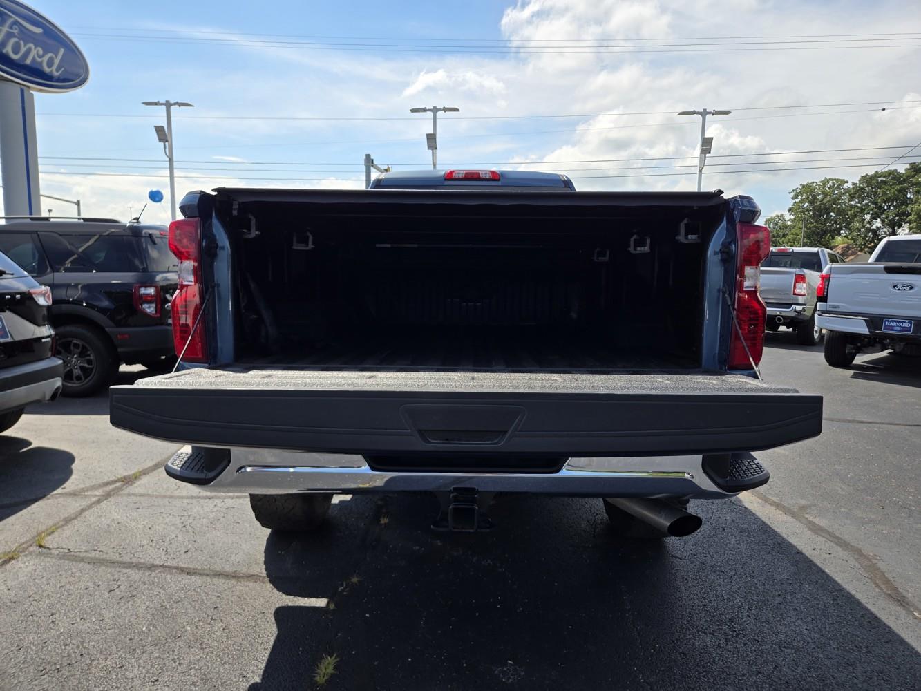 2025 Chevrolet Silverado 2500HD LT photo 23