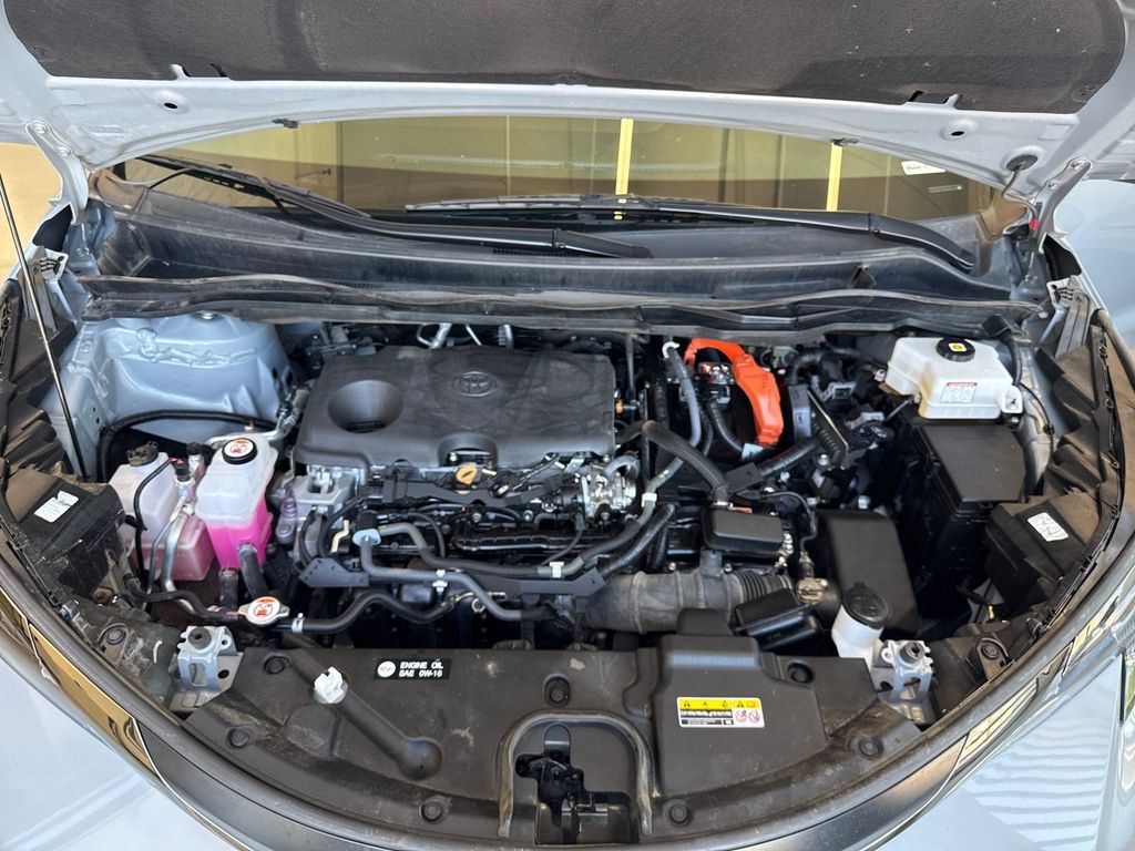 2022 Toyota Sienna XLE Woodland Edition photo 18