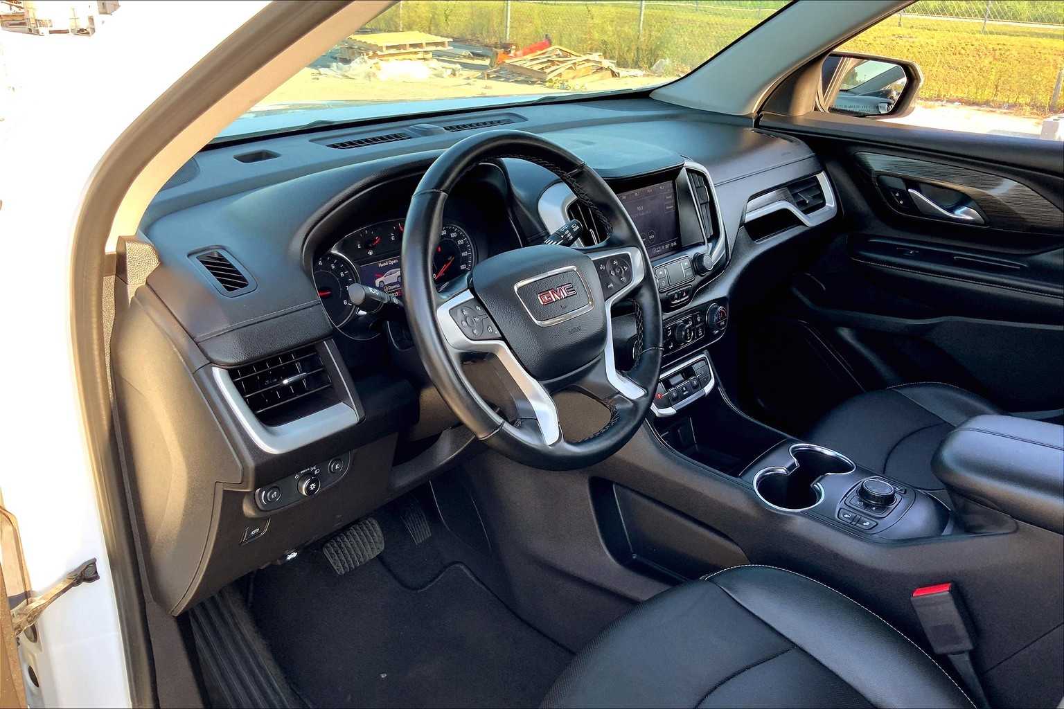 2024 Gmc Terrain SLT photo 15