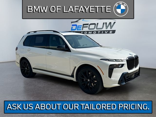 2023 BMW X7 M60i