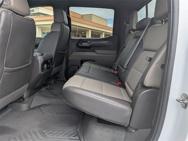 2024 Chevrolet Silverado 1500 ZR2 photo 13