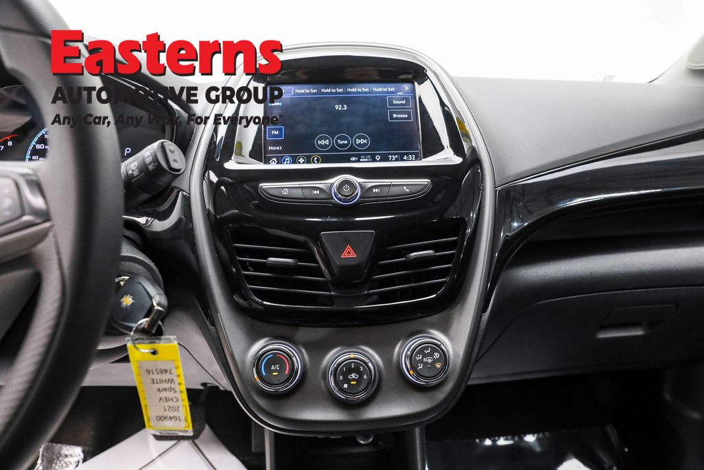 2021 Chevrolet Spark 1LT photo 12