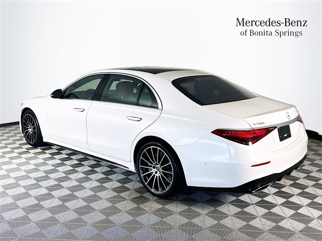 2022 Mercedes Benz S 580 4MATIC photo 4
