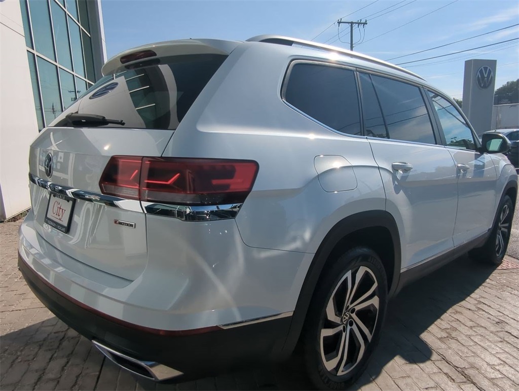 2022 Volkswagen Atlas SEL photo 7