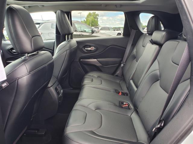 2022 Jeep Cherokee Limited photo 21