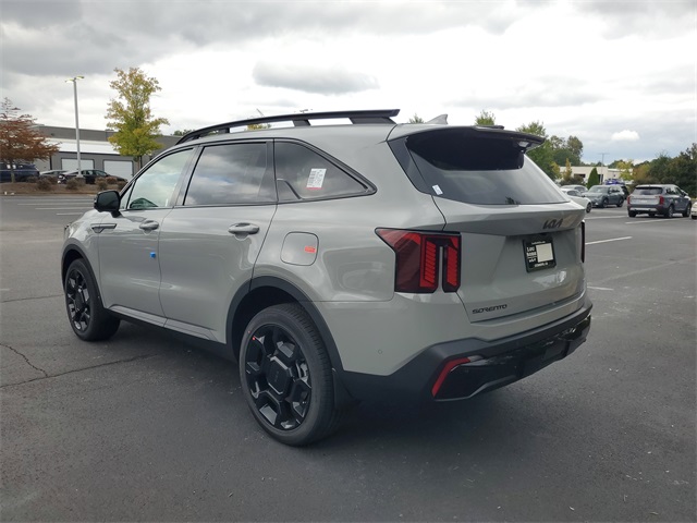 2026 Kia Sorento X-Line SX Prestige photo 6