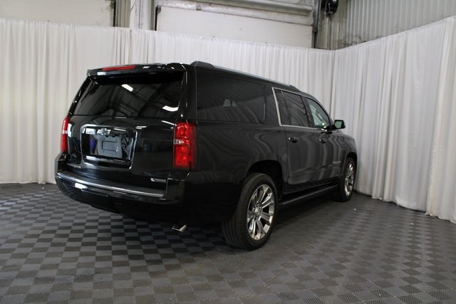2017 Chevrolet Suburban Premier photo 25