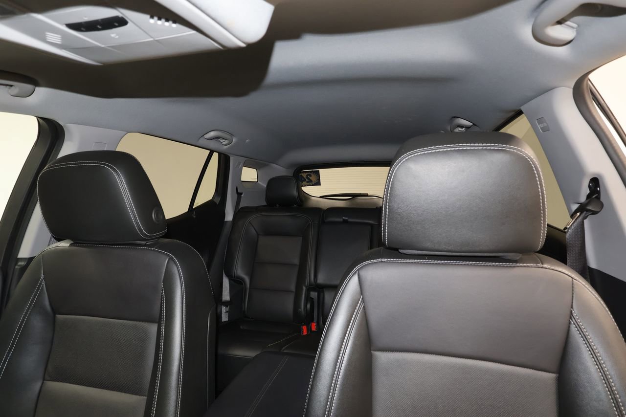 2024 Gmc Terrain SLT photo 16