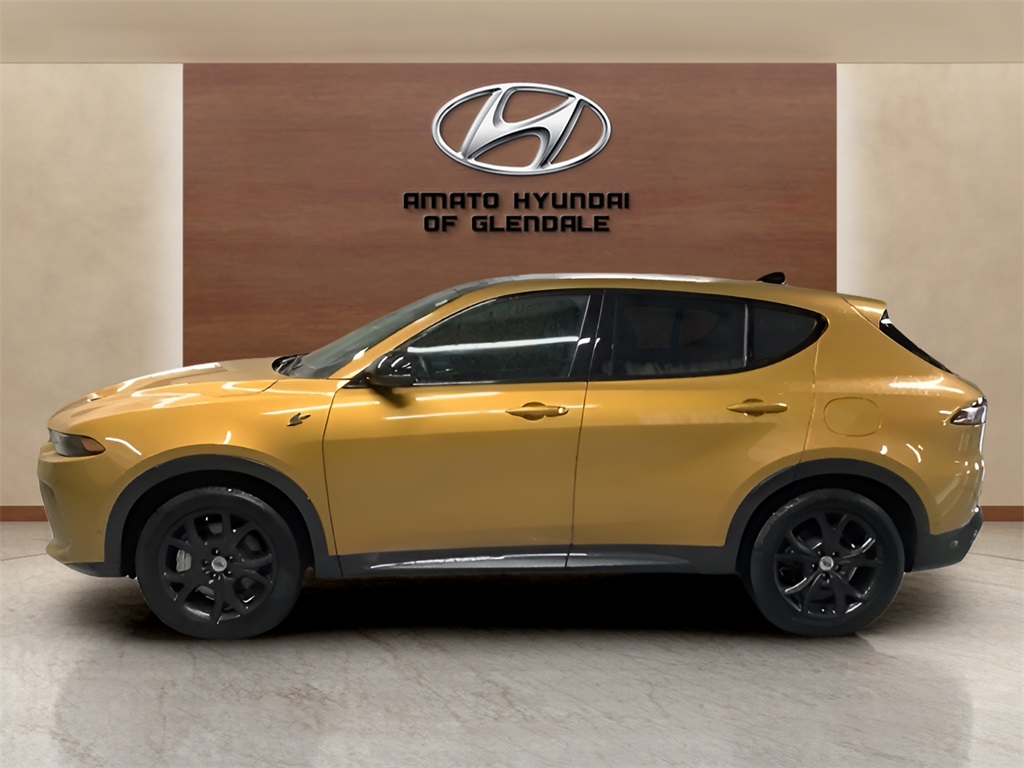 Hyundaiページ Pre-Owned 2024 Dodge Hornet R/T Plus 4D Sport Utility in
