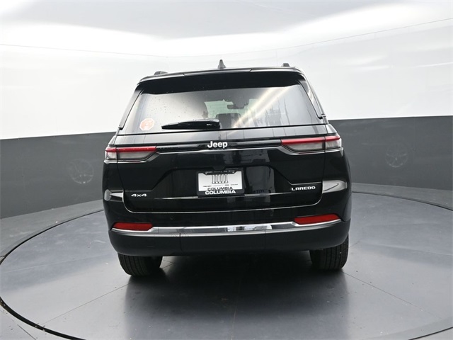 2025 Jeep Grand Cherokee Laredo X photo 4