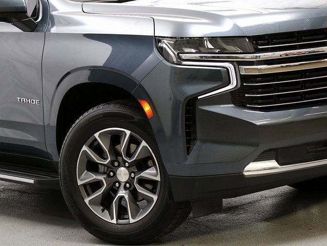 2021 Chevrolet Tahoe LT photo 3