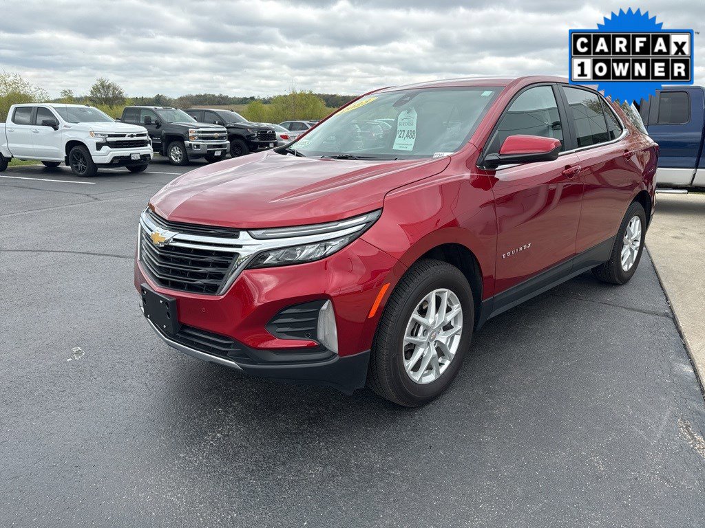 2023 Chevrolet Equinox LT photo 3
