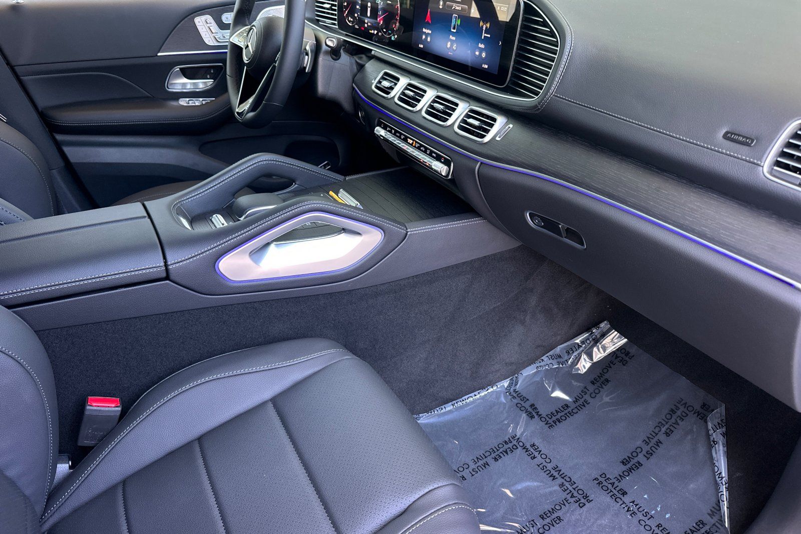 2025 Mercedes Benz GLS 450 4MATIC photo 14