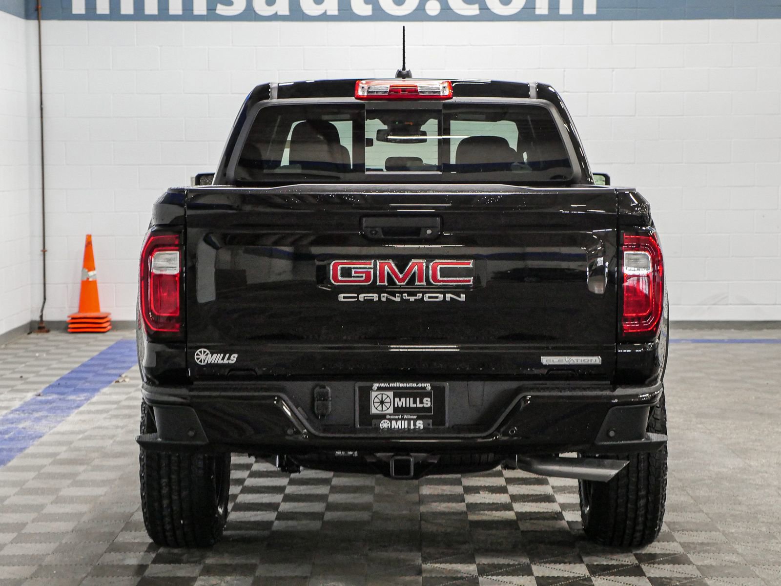 2025 Gmc Canyon Elevation photo 6