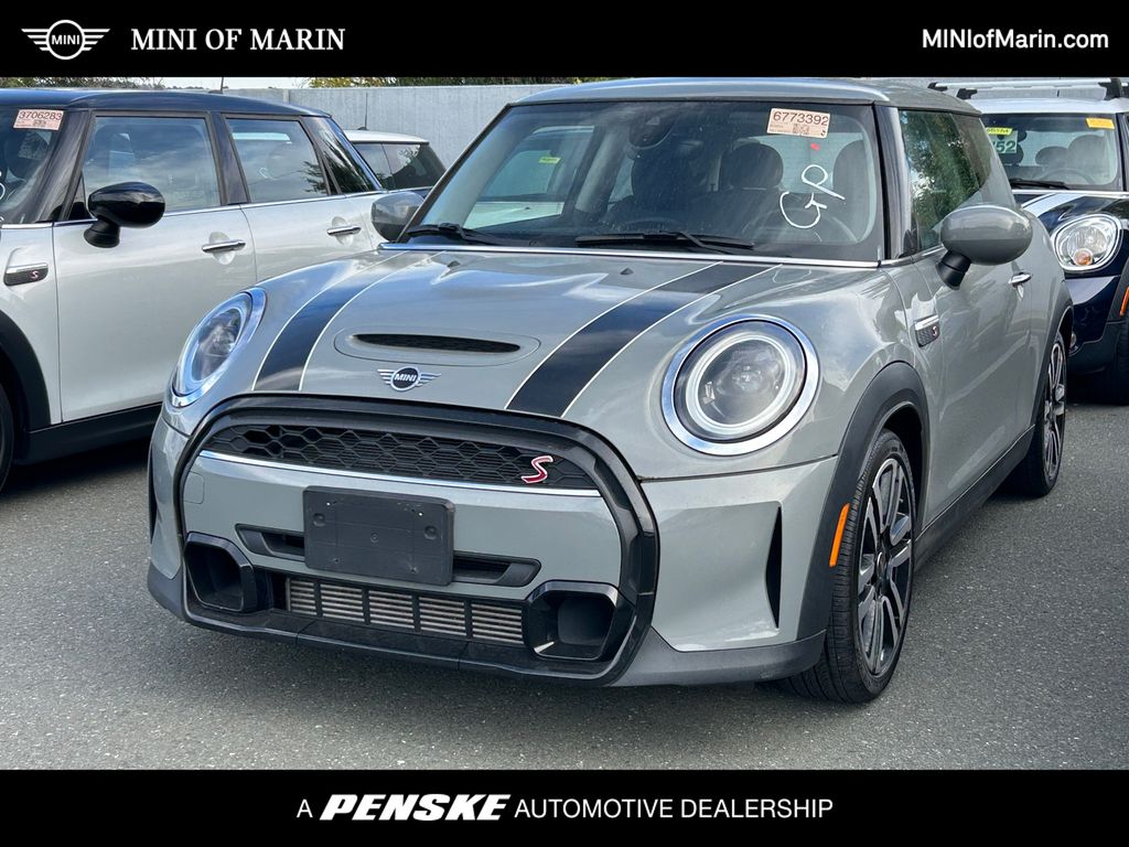2023 MINI 3 Door S