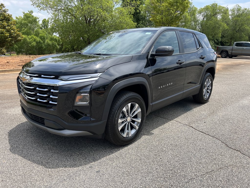 2026 Chevrolet Equinox LT's photo