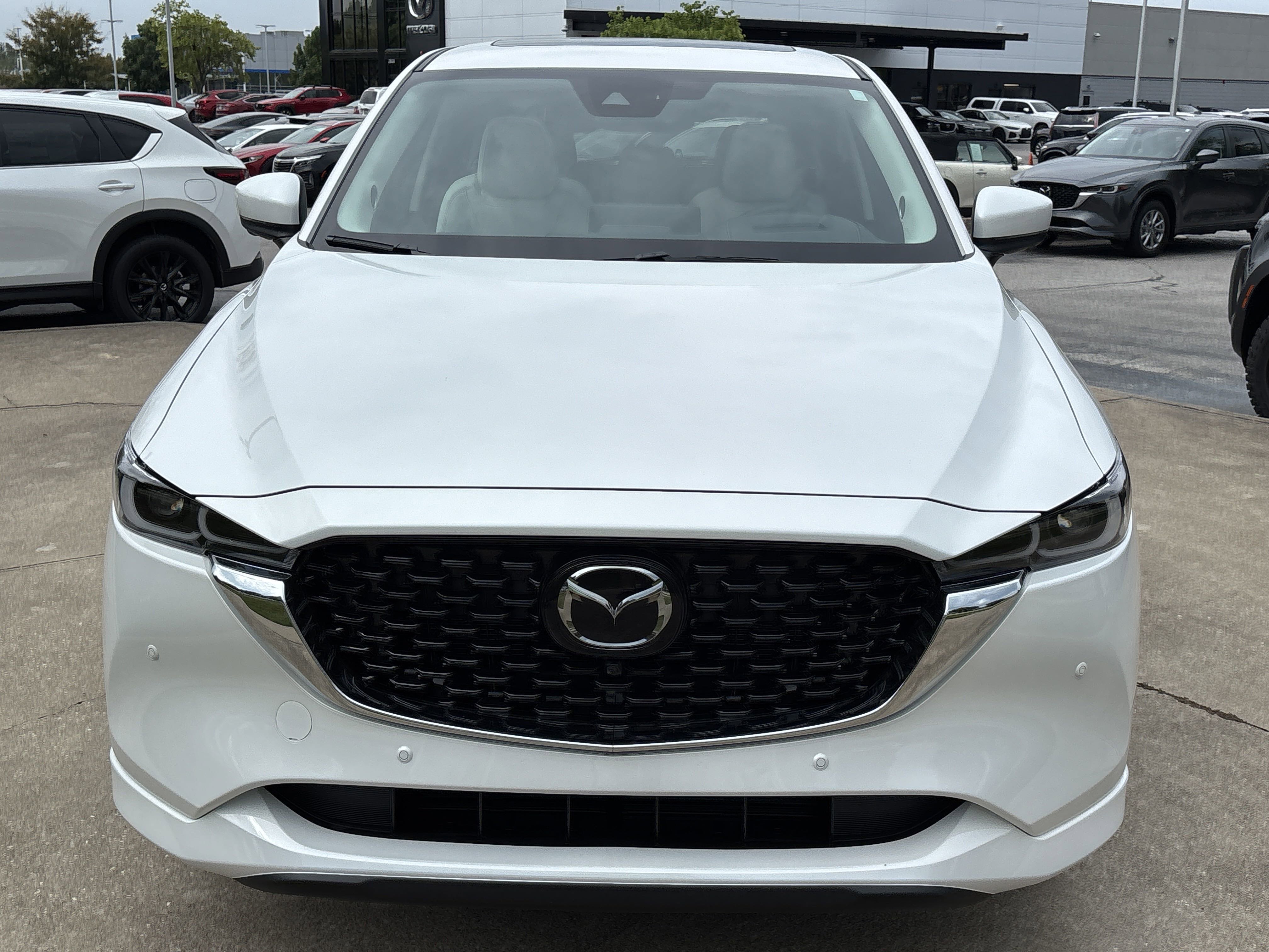 2025 Mazda CX-5 Preferred photo 4