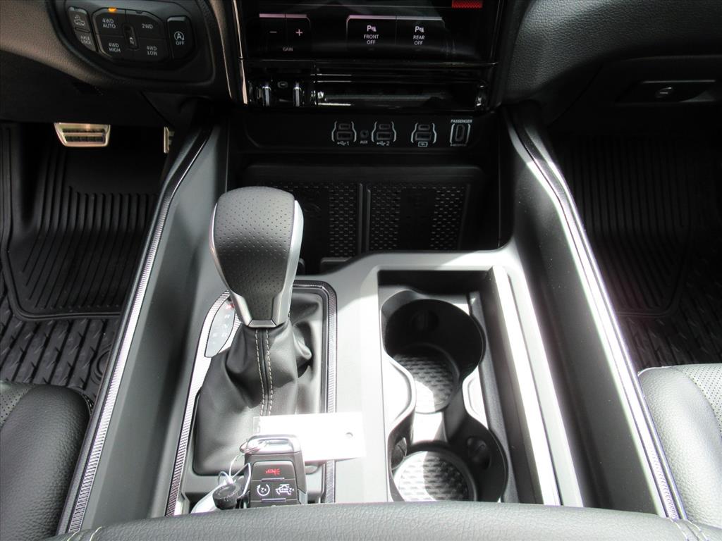 2026 Ram 1500 Rebel photo 22