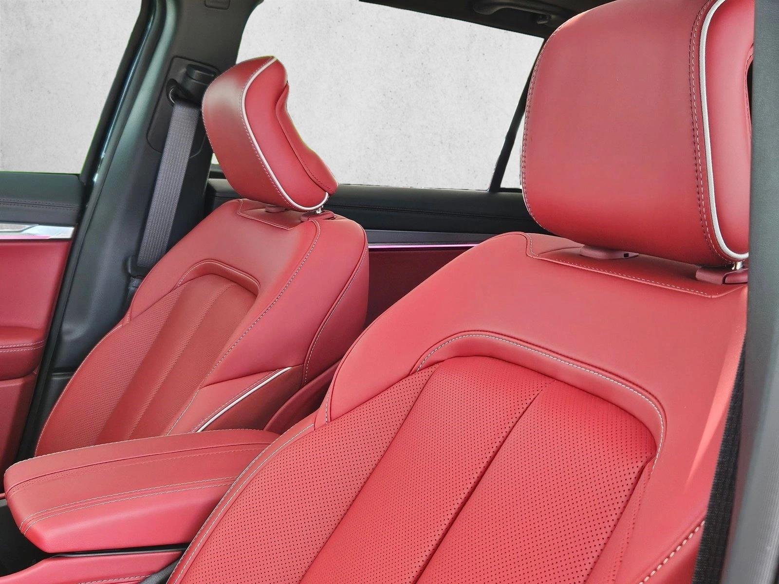 2025 Jeep Wagoneer S Launch Edition photo 4