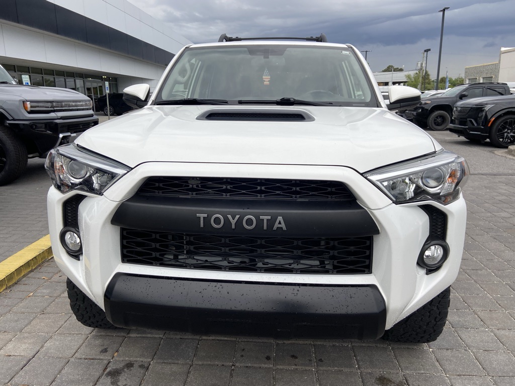 GCD トヨタ・4ランナー TRD PRO(ホワイト) GCD 1:64 Toyota 4Runner TRD Pro - White - M & J Toys Inc