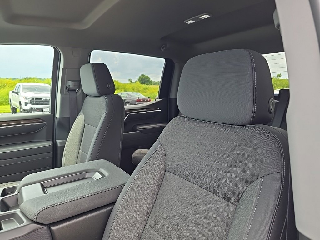2026 Chevrolet Silverado 1500 RST photo 26