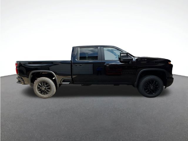 2025 Chevrolet Silverado 2500HD LT photo 3