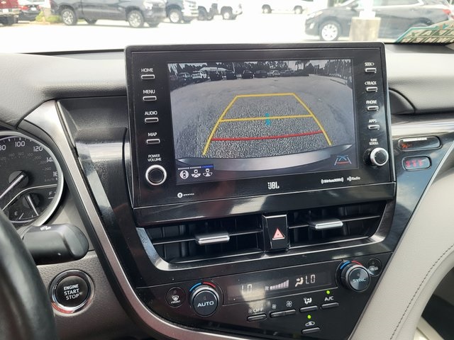 2023 Toyota Camry XLE photo 18