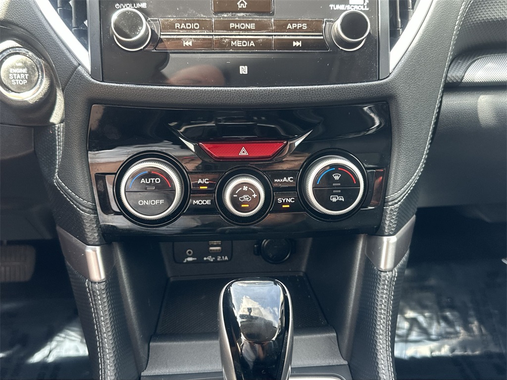 2019 Subaru Forester Limited photo 19