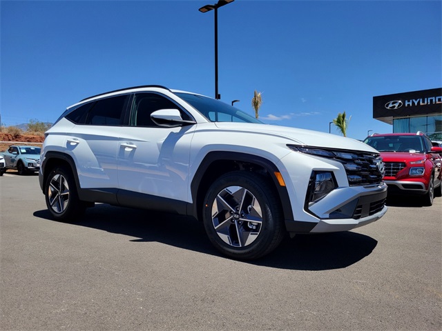 2025 Hyundai Tucson SEL photo 2
